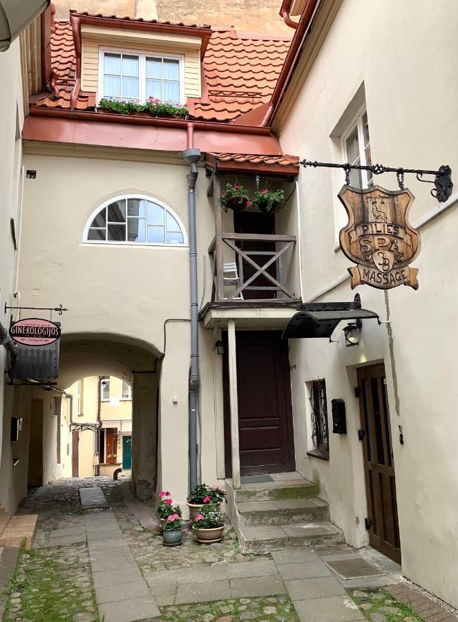 Very Vilnius Pilies Street Екстер'єр фото